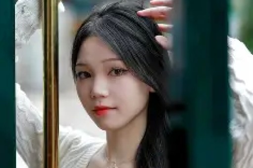 八卦博主接连被封网友为何拍手称快？揭秘畸形流量背后的娱乐圈生态链