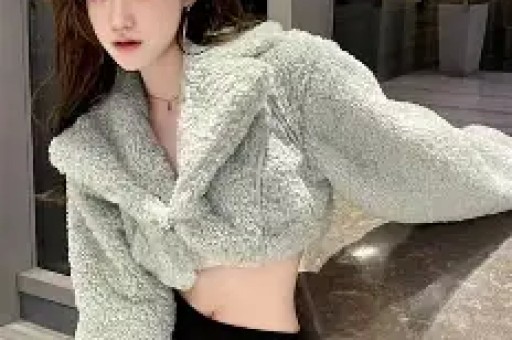 微博智搜月活暴涨300%“热点消费”催生明星AI应用